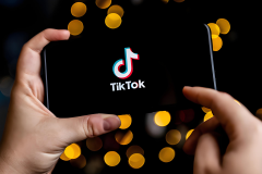 TikTok运营攻略，网络的搭建以及如何安全使用多个账户？